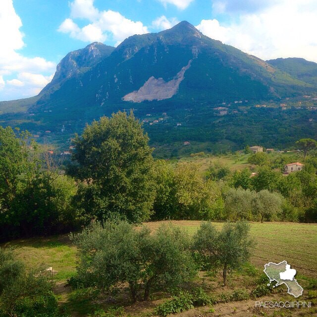 Chiusano di San Domenico - Monte Tuoro