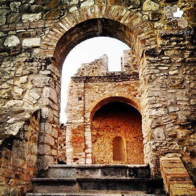 Conza della Campania - Rovine della vecchia Compsa