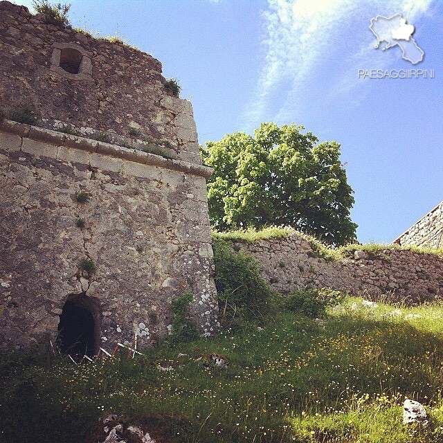 Volturara Irpina - Ruderi del Santuario di San Michele Arcangelo