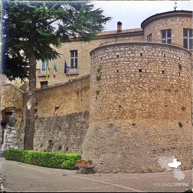 Torella dei Lombardi - Castello Candriano