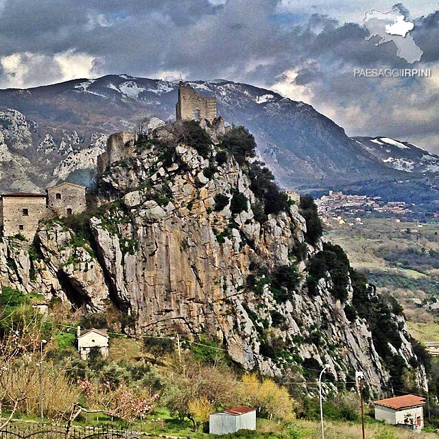 Calabritto - Castello di Quaglietta