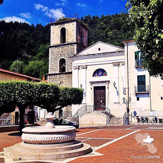 Salza Irpina - Chiesa dei Santi Apostoli Pietro e Paolo