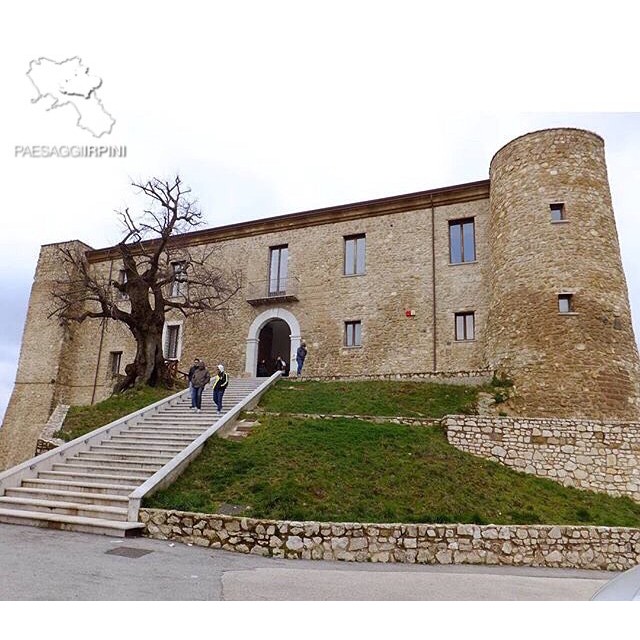 Manocalzati - Castello di San Barbato