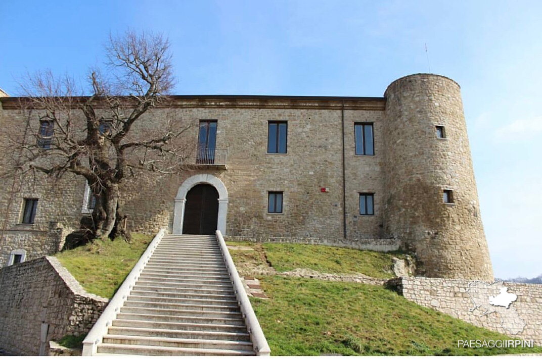 Manocalzati - Castello di San Barbato