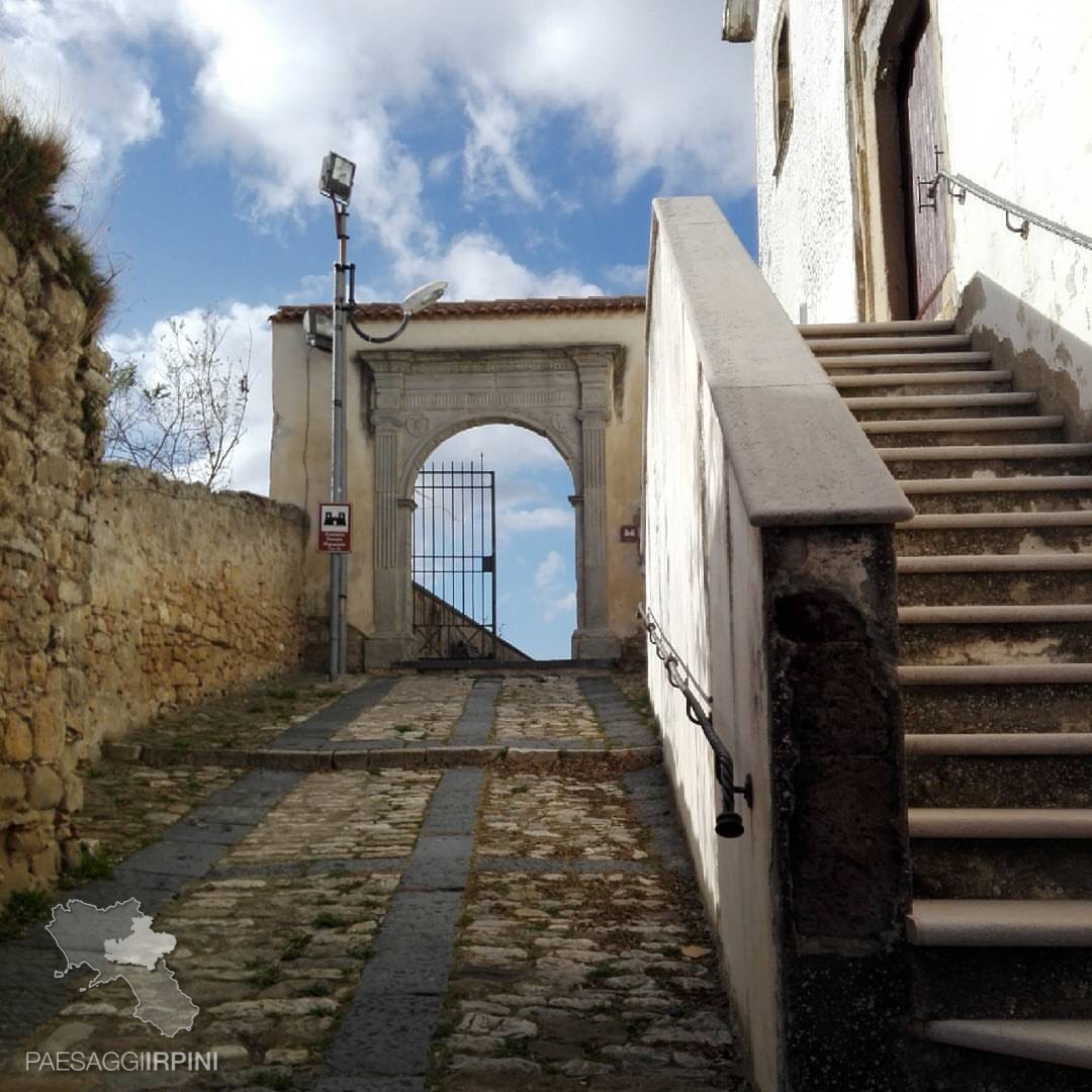 Montecalvo Irpino - Castello