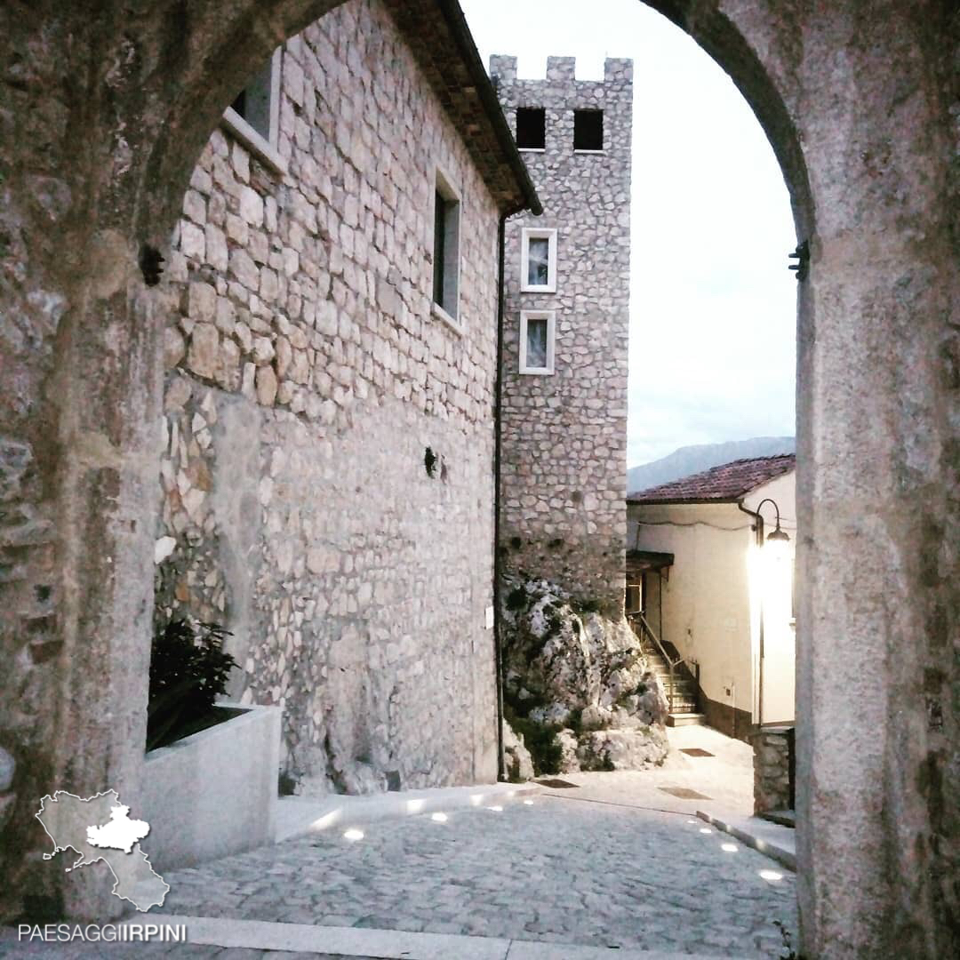 Cassano Irpino - Castello