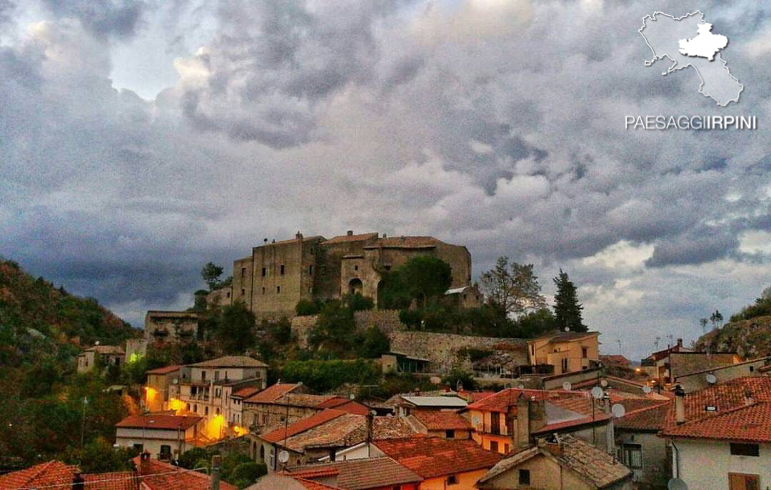 San Martino Valle Caudina - Castello Pignatelli della Leonessa