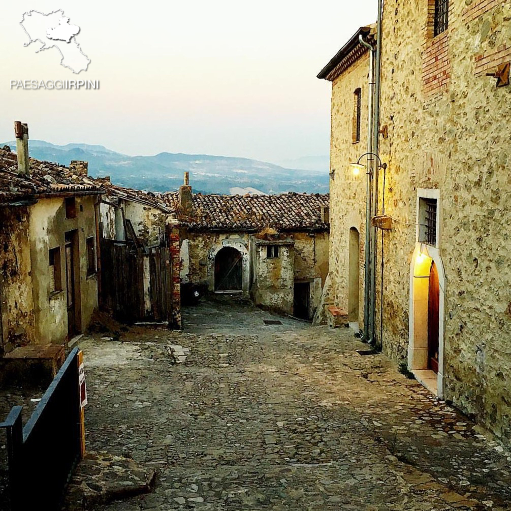 Calitri - Borgo Castello