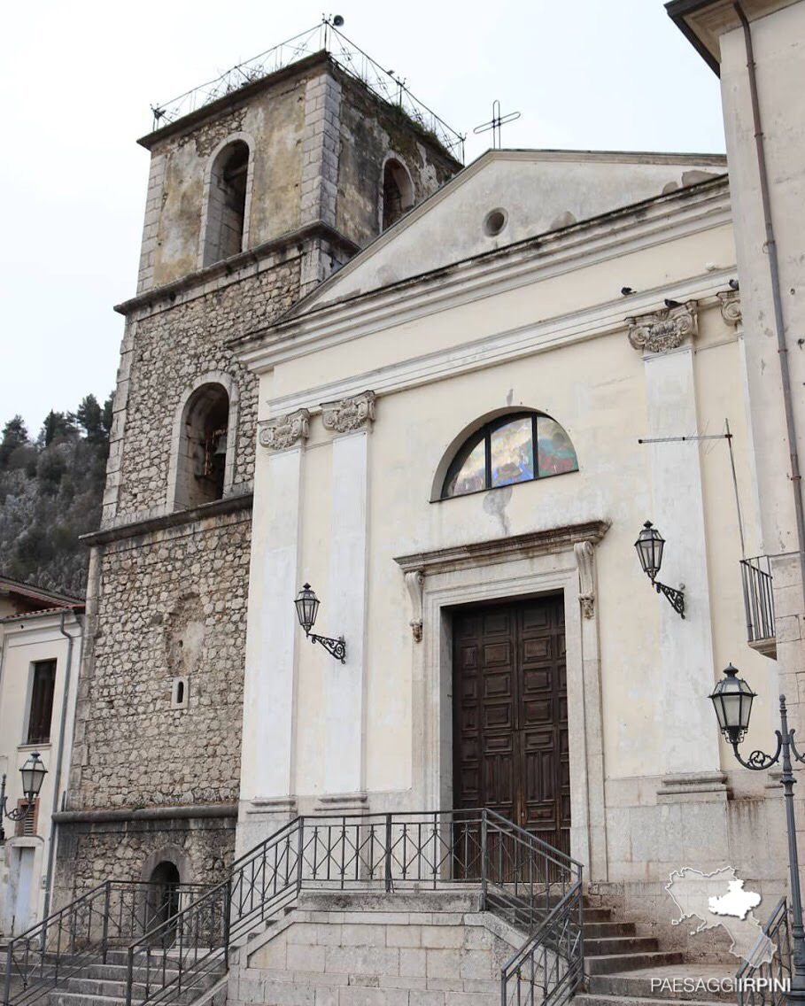 Salza Irpina - Chiesa dei Santi Apostoli Pietro e Paolo