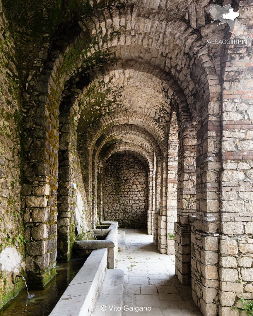 Torella dei Lombardi - Fontana monumentale