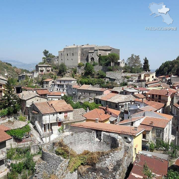 San Martino Valle Caudina - Castello Pignatelli della Leonessa