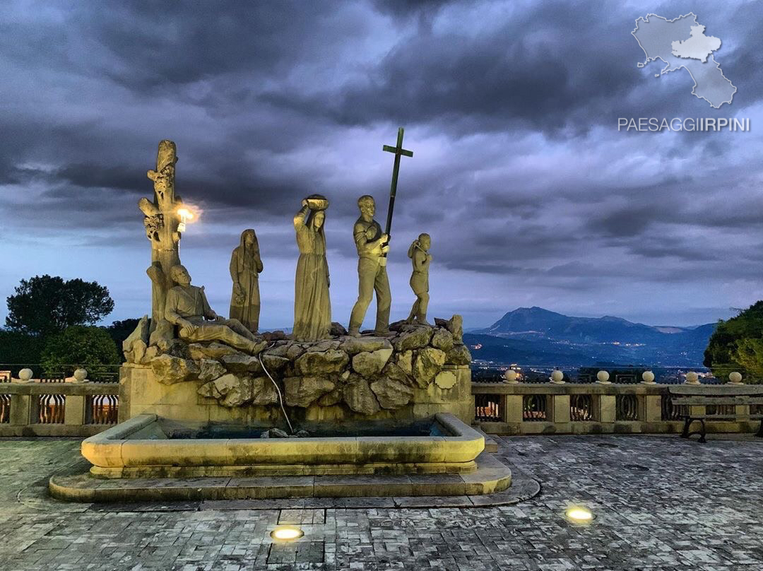 Ospedaletto d'Alpinolo - Monumento al Pellegrino