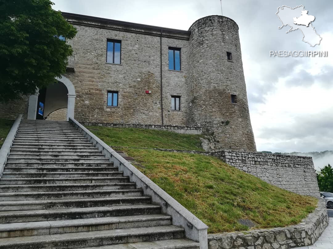 Manocalzati - Castello di San Barbato