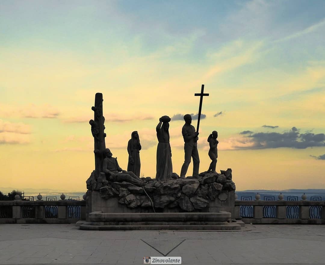 Ospedaletto d'Alpinolo - Monumento al Pellegrino