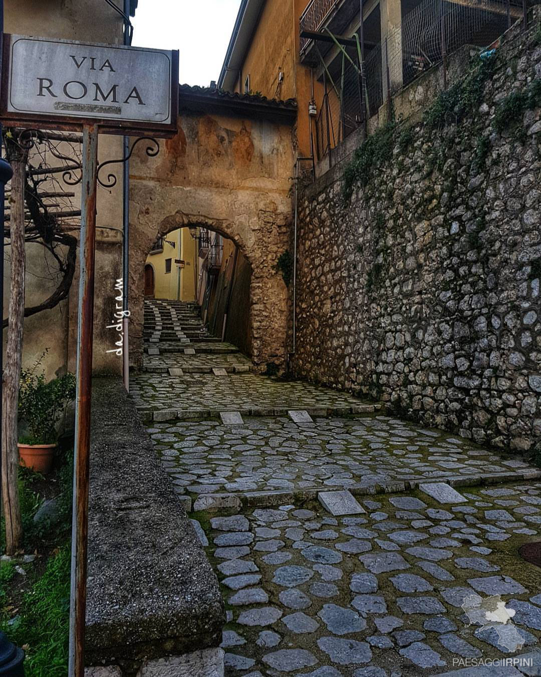 Mercogliano - Porta dei Santi