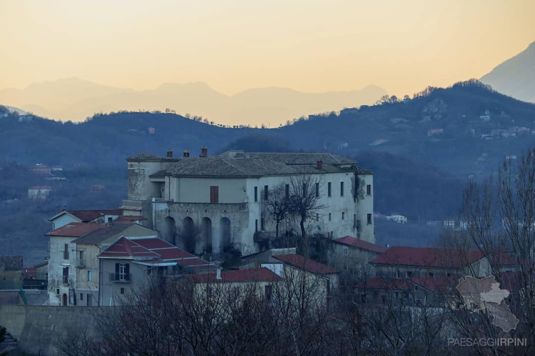 Grottolella - Castello Caracciolo