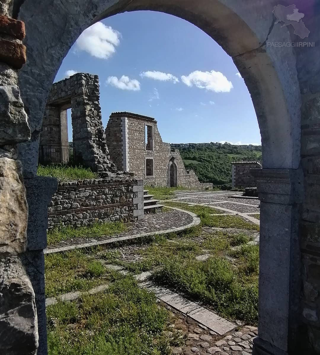 Aquilonia - Borgo antico di Carbonara