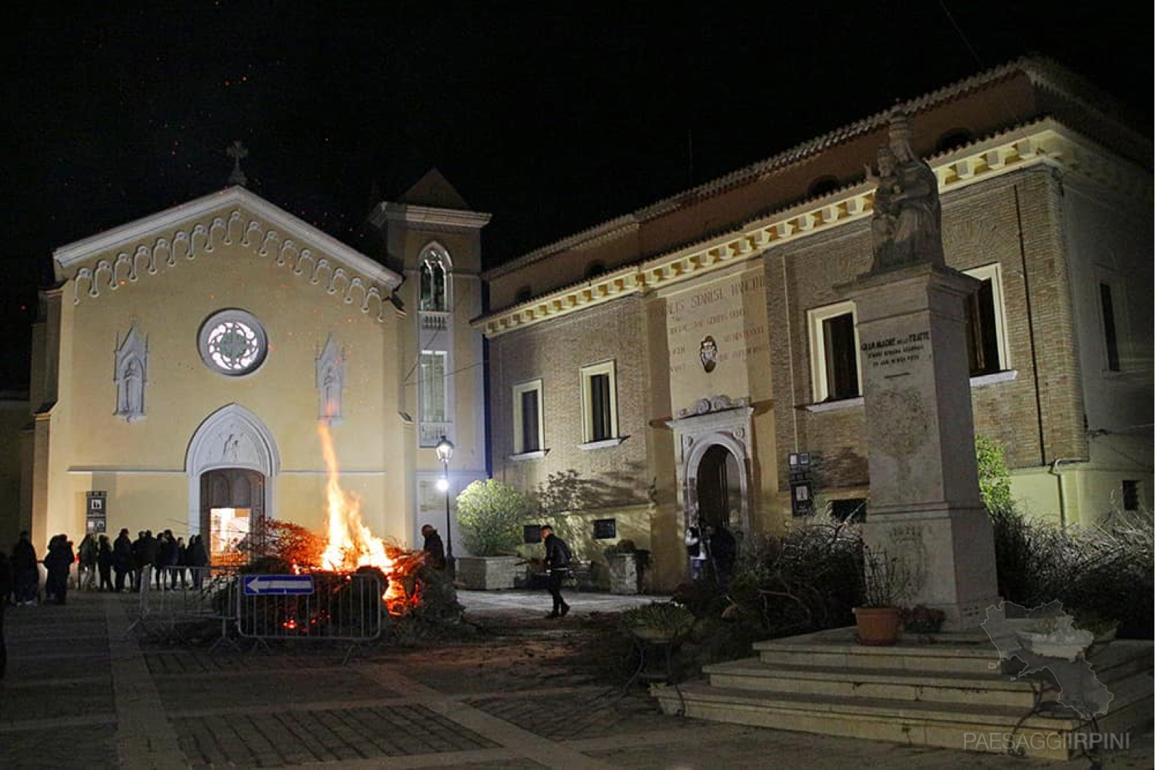 Castel Baronia - Chiesa di Santa Maria delle Fratte