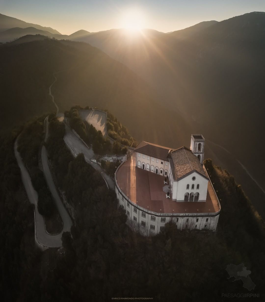 Montella - Santuario del Santissimo Salvatore