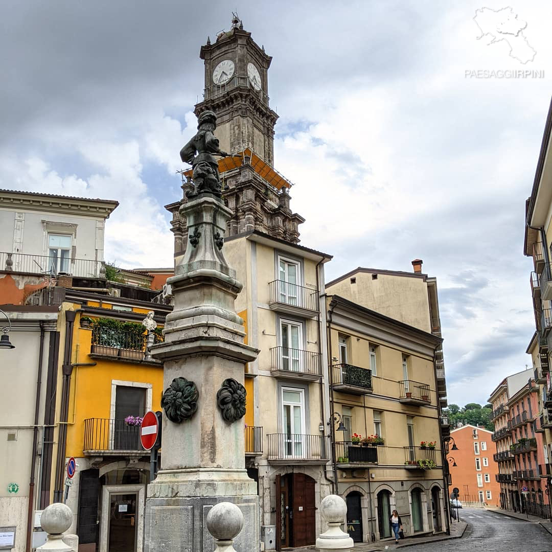 Avellino - Torre dell'orologio