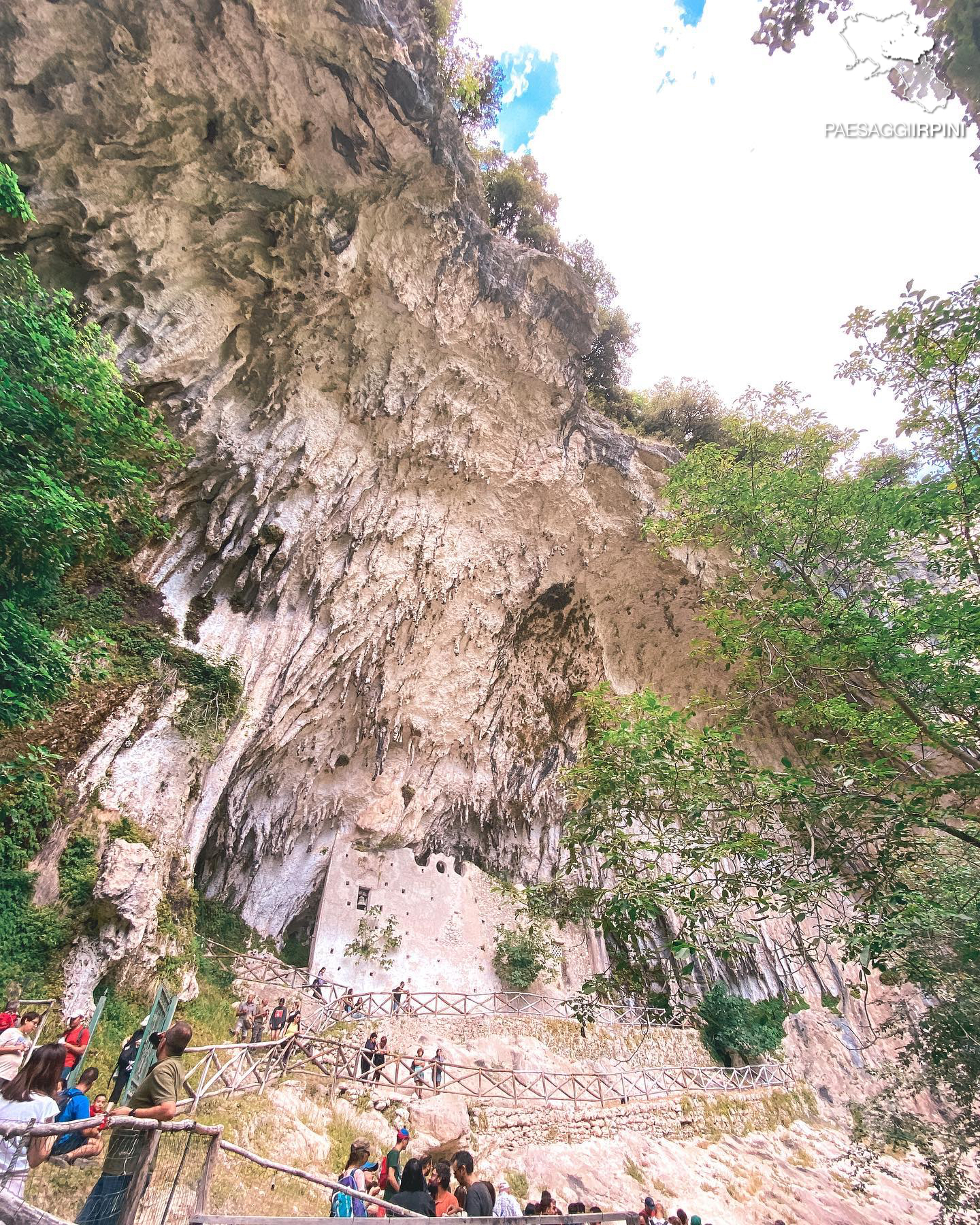 Calabritto - Santuario della Madonna del Fiume